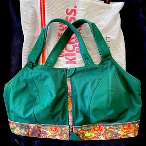 SheFit Ultimate Sports Bra